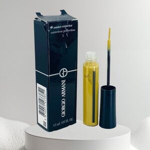 Giorgio Armani Master Corrector #3  -  0.14 oz/4.4ml DAMAGED BOX.